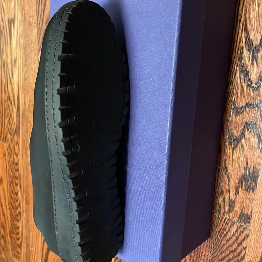 NEW Stuart Weitzman Sofa Black Stretch Pull On Loafer Black.Size 7.Made in Spain - Picture 11 of 14